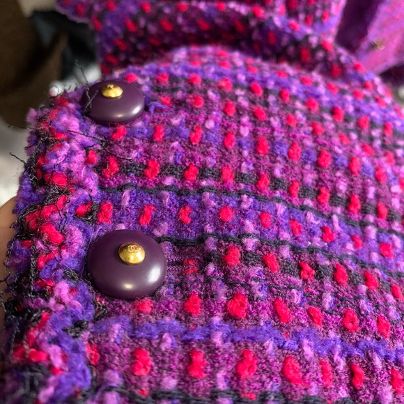 Chanel purple fringe tweed jacket - Picture 6 of 8